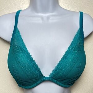 Victoria’s Secret teal blue bra Lace 34DDD